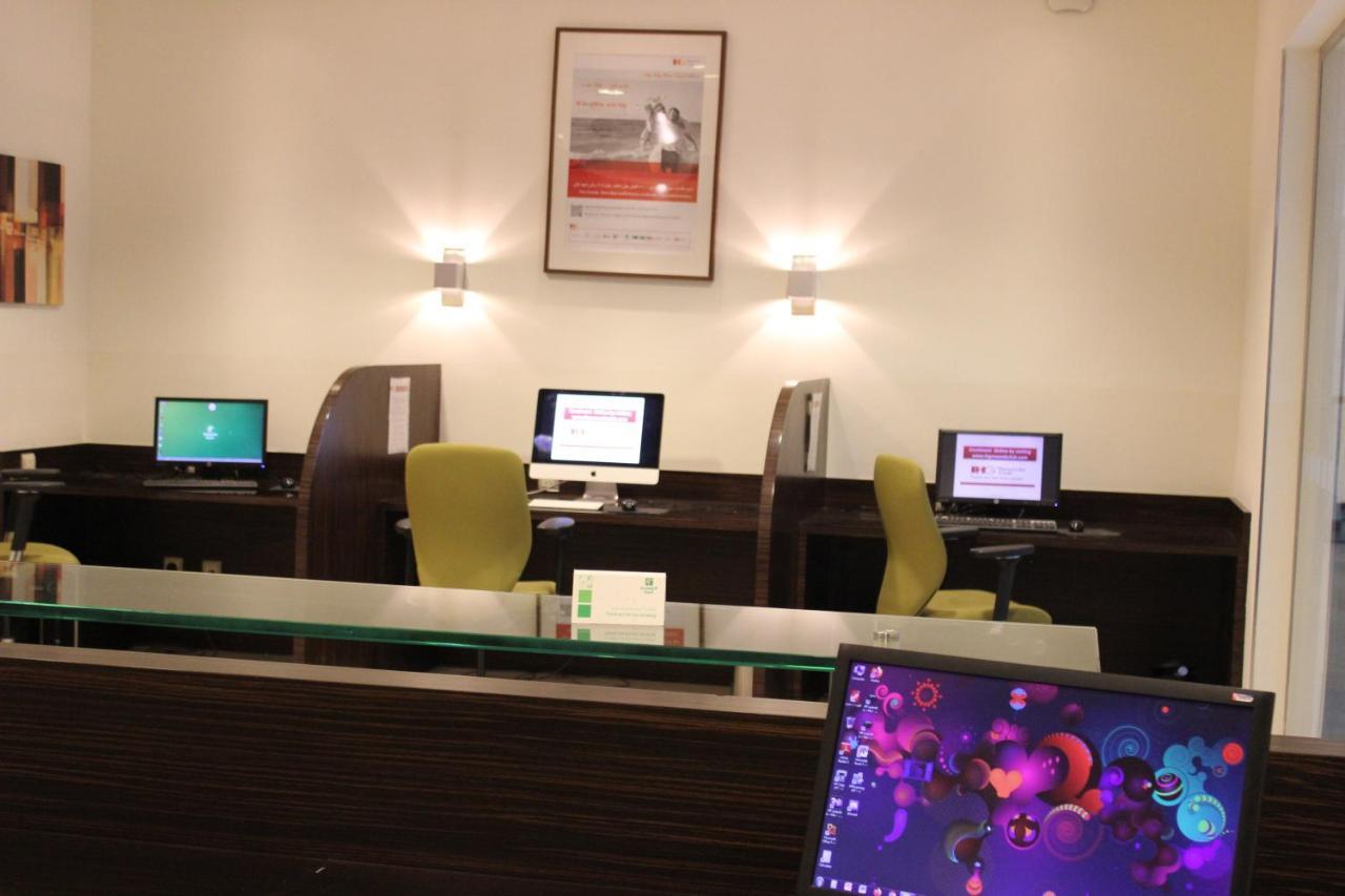 Holiday Inn Meydan By Ihg Рияд Екстериор снимка
