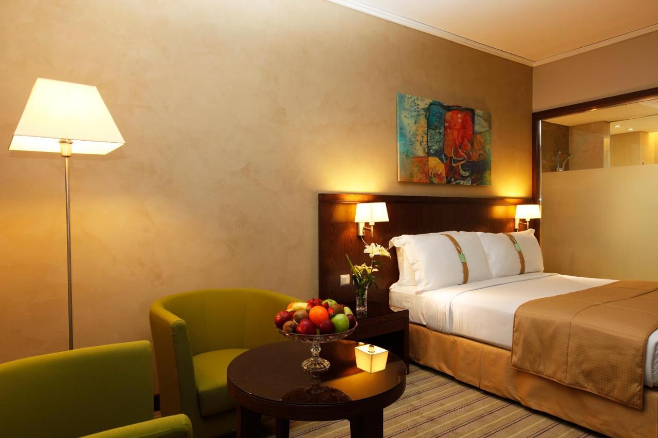 Holiday Inn Meydan By Ihg Рияд Екстериор снимка