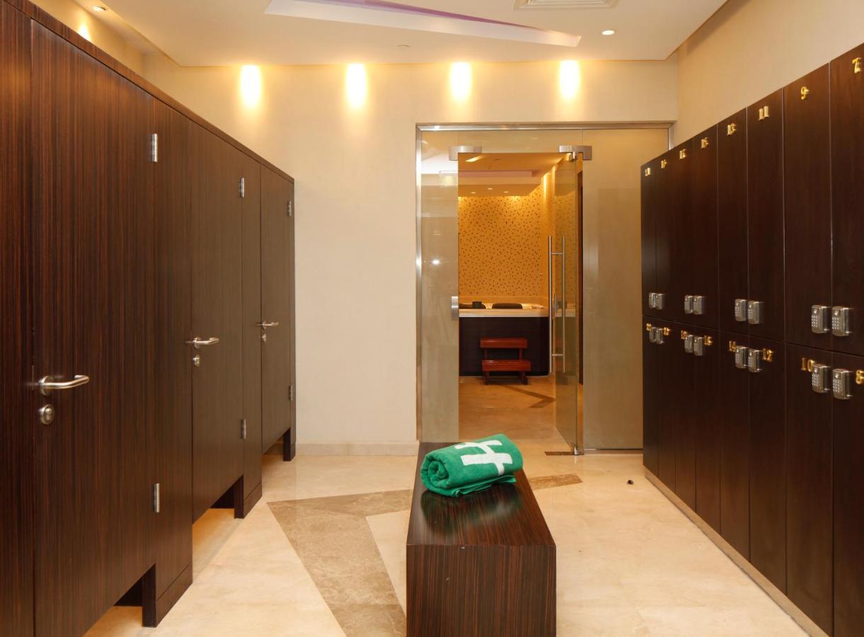 Holiday Inn Meydan By Ihg Рияд Екстериор снимка